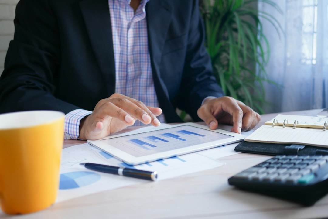 financial advisor consulting